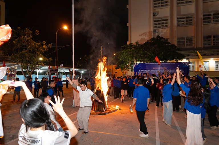 HỘI TRẠI 95 NĂM (5)