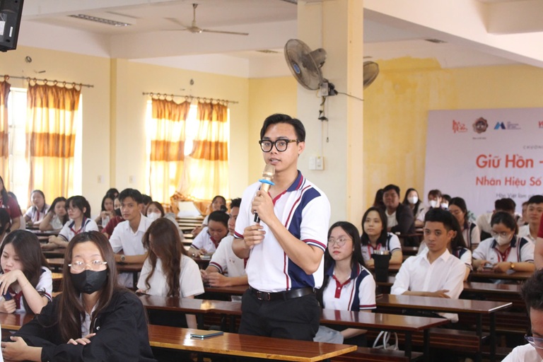 TẬP HUẤN TÌM VIỆC (1)