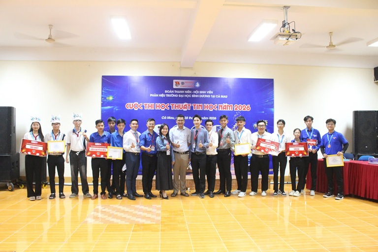 CHUNG KẾT CUỘC THI HỌC THUẬT TIN HỌC (10)