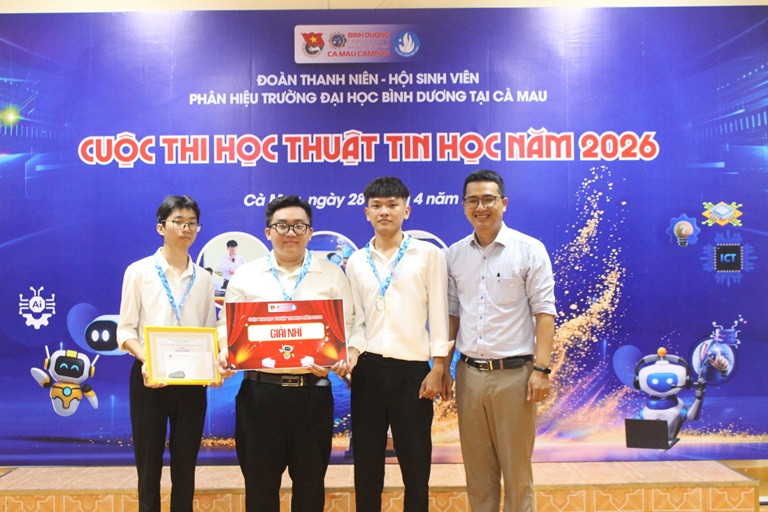 CHUNG KẾT CUỘC THI HỌC THUẬT TIN HỌC (8)
