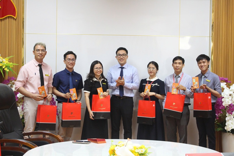 SƠ KẾT QUÝ I (6)