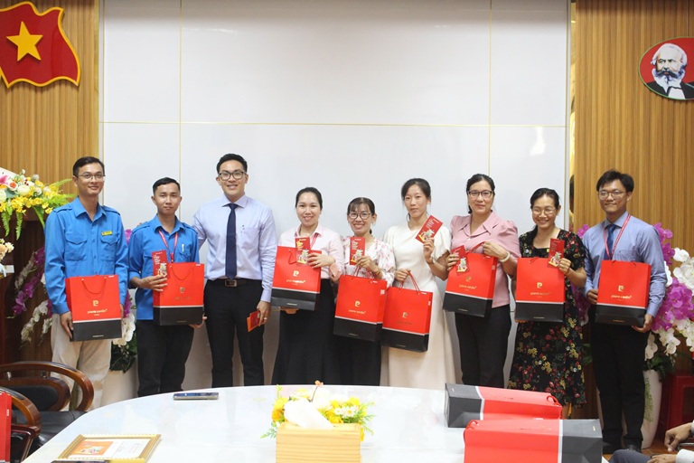 SƠ KẾT QUÝ I (8)