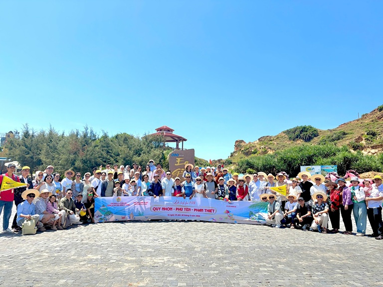 DU LỊCH HÈ 2026 (8)