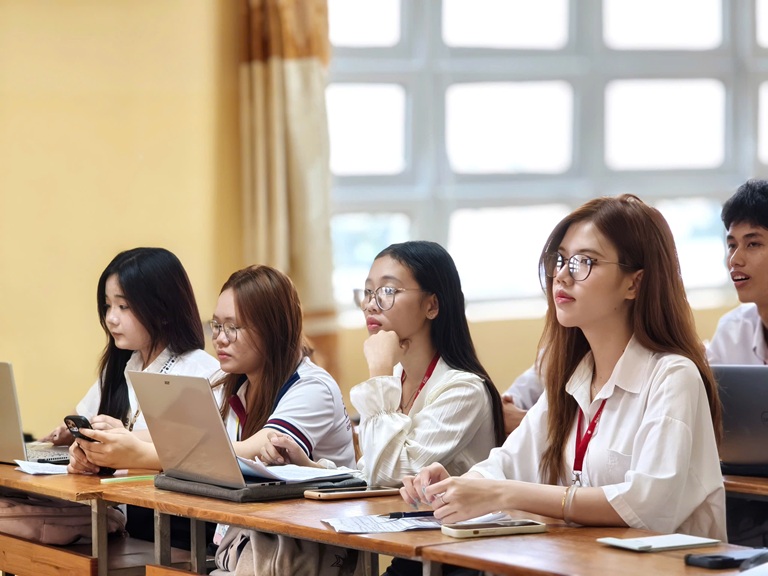 BÁO CÁO LỘ TRÌNH NGHỀ NGHIỆP (6)