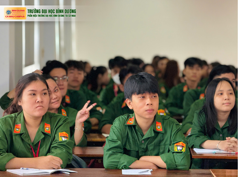 HỌC KỲ QUÂN ĐỘI (7)