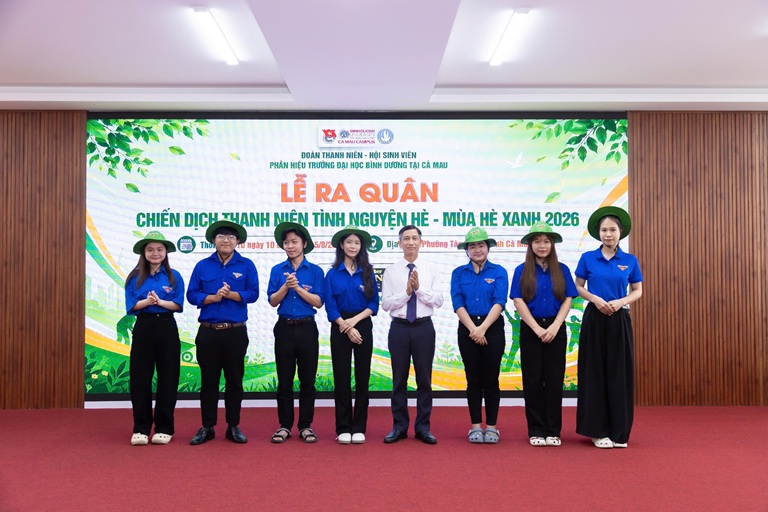 RA QUÂN MÙA HÈ XANH (6)