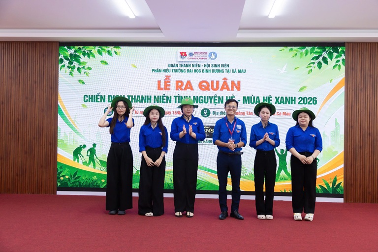 RA QUÂN MÙA HÈ XANH (9)