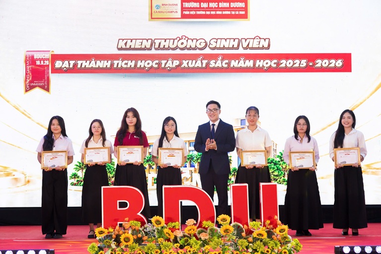 LỄ KHAI GIẢNG NĂM HỌC 2026 2027 (47)