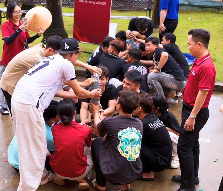 TEAM BUILDING CHÀO ĐÓN TÂN SINH VIÊN (26)