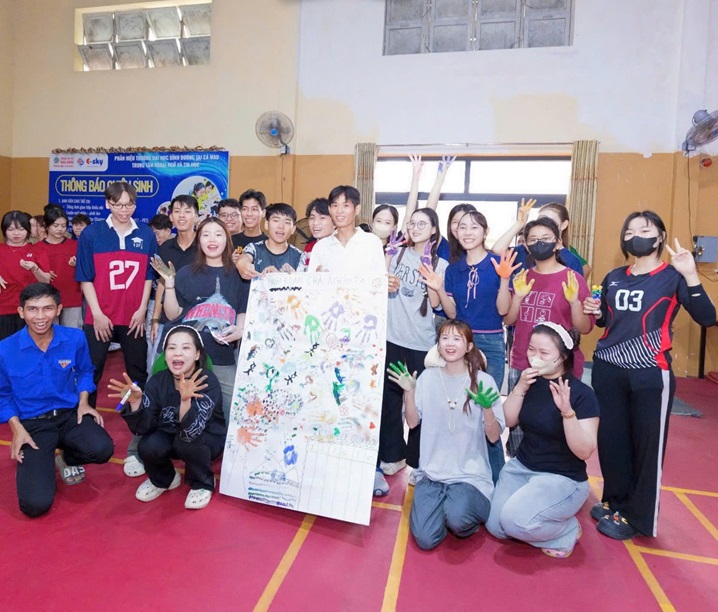 TEAM BUILDING CHÀO ĐÓN TÂN SINH VIÊN (4)