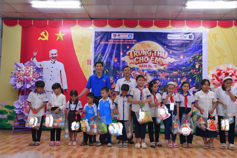 TRUNG THU BẠC LIÊU (10)
