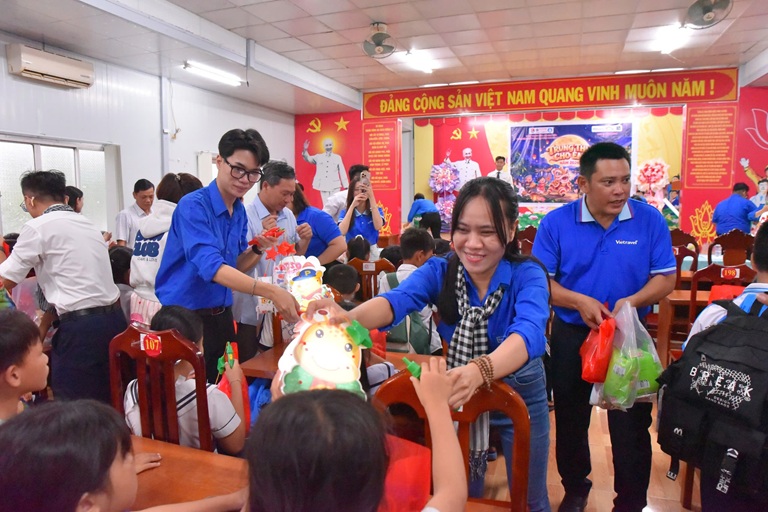 TRUNG THU BẠC LIÊU (18)