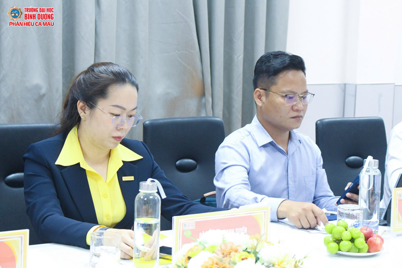 BDUCM LÀM VIỆC VỚI NGÂN HÀNG (3)