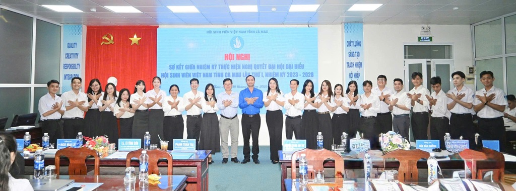 HỘI NGHỊ SƠ KẾT GIỮA NHIỆM KỲ HỘI SINH VIÊN TỈNH CÀ MAU (11)