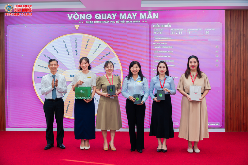 SƠ KẾT QUÝ III 2026 VÀ HOẠT ĐỘNG CHÀO MỪNG NGÀY PHỤ NỮ VIỆT NAM 20 10 (8)