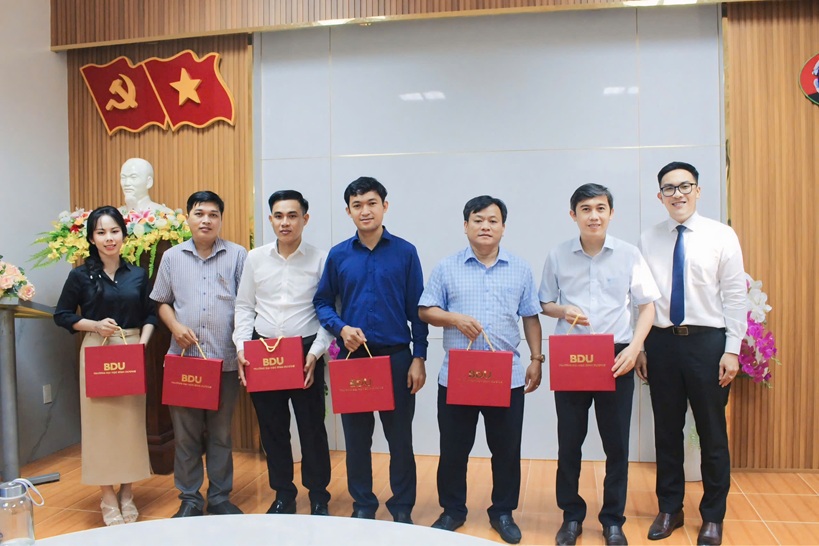 TIẾP ĐẠI HỌC ĐỒNG THÁP (8)