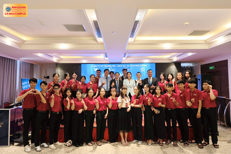 TSV NGÔN NGỮ ANH THAM QUAN KHÁCH SẠN PHÚ CƯỜNG (17)