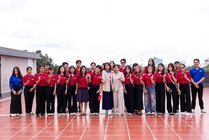 TSV QUẢN TRỊ VÀ KẾ TOÁN (8)