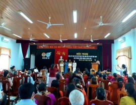 HD-chi-Thuy-trao-thuong.jpg